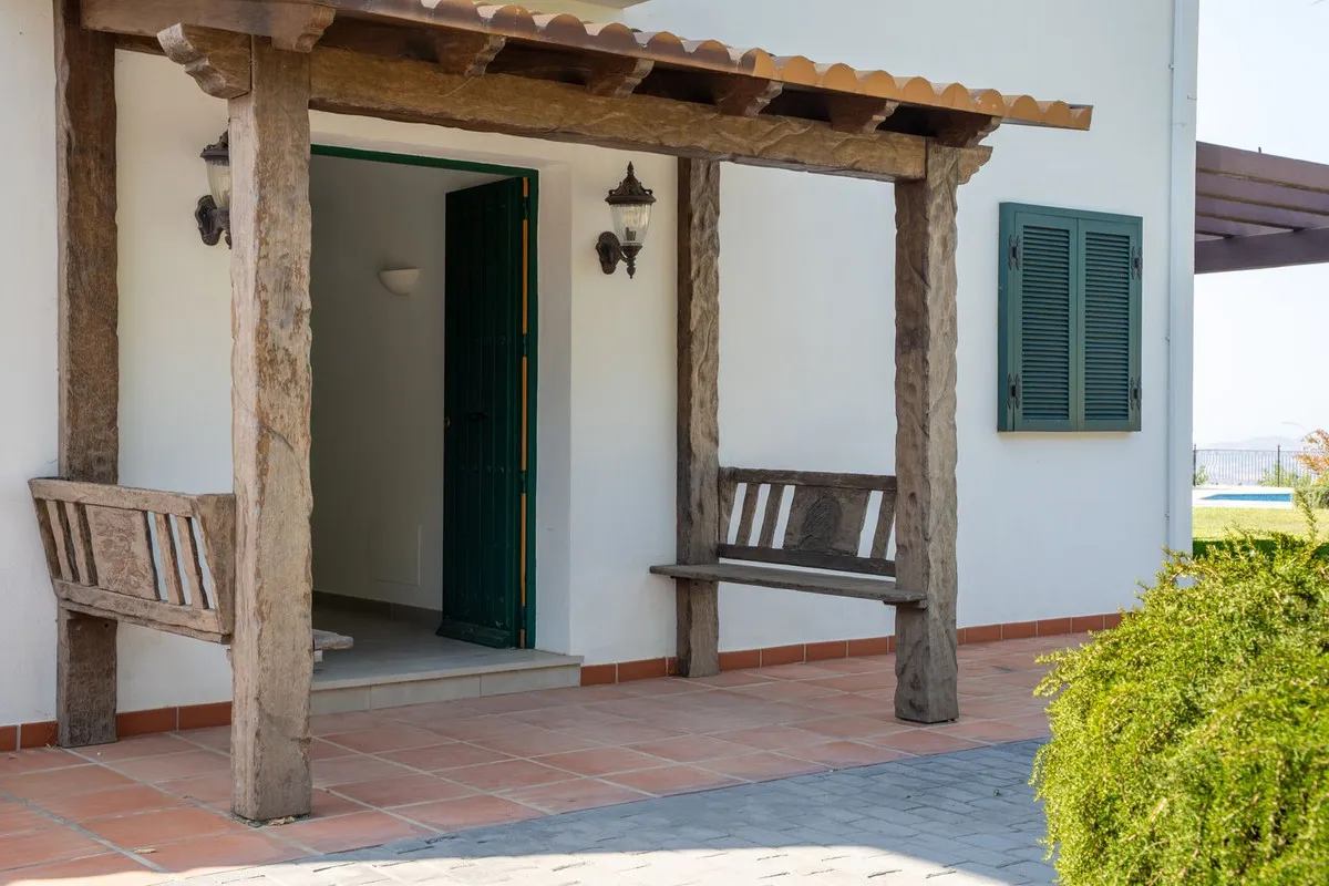 44221c87-ae08-49ba-bac2-9ec6348f5899