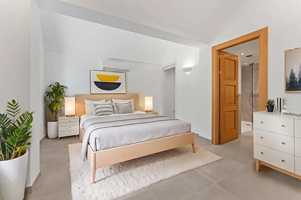 9565d50f-9539-4259-8afc-4f035c2d08cf