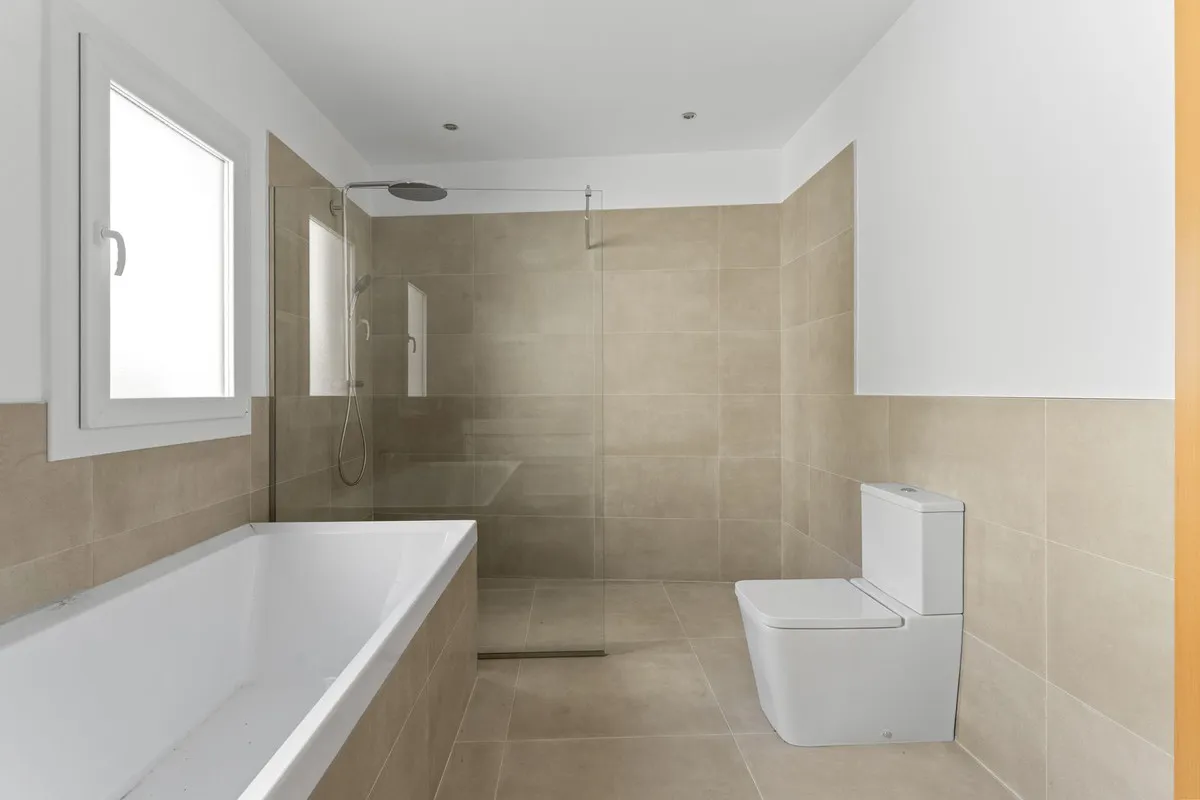 bcdea442-b84b-4876-b5af-23ee279dd5f9