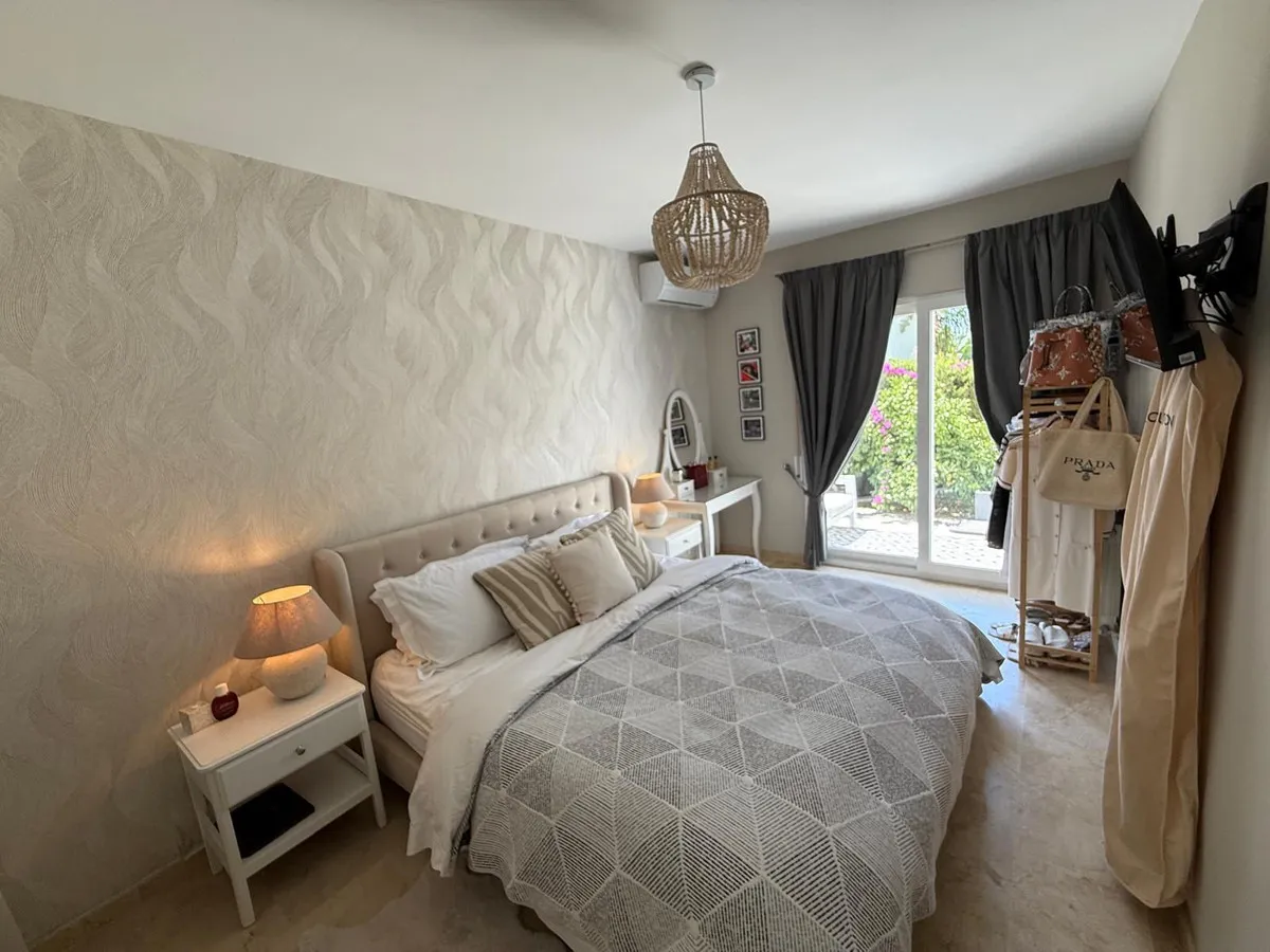 8da8f7f3-ef9f-423a-bc37-4edd9bef6323