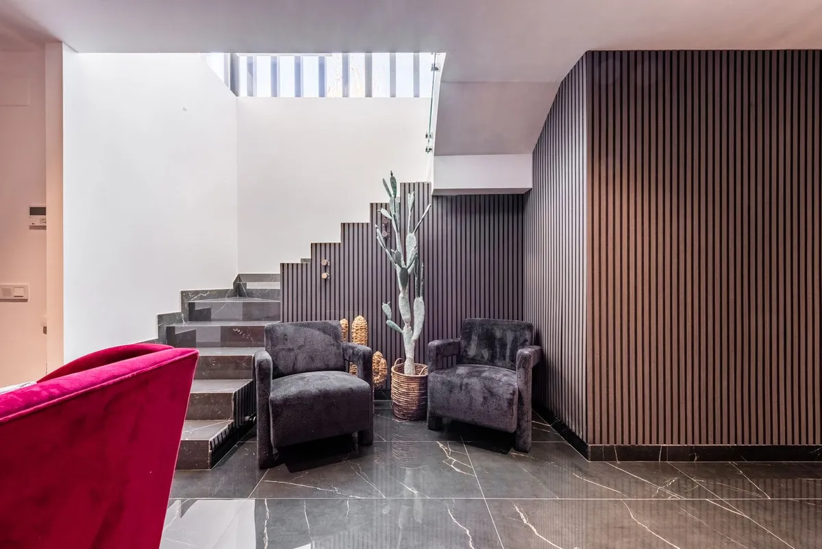 6ca90aad-0bba-43cb-9c09-e7c9a8dcf790