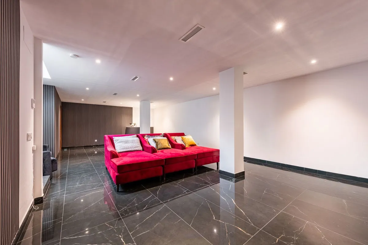 f37fad0d-92b1-45ed-a2ac-3646e08fdf9a