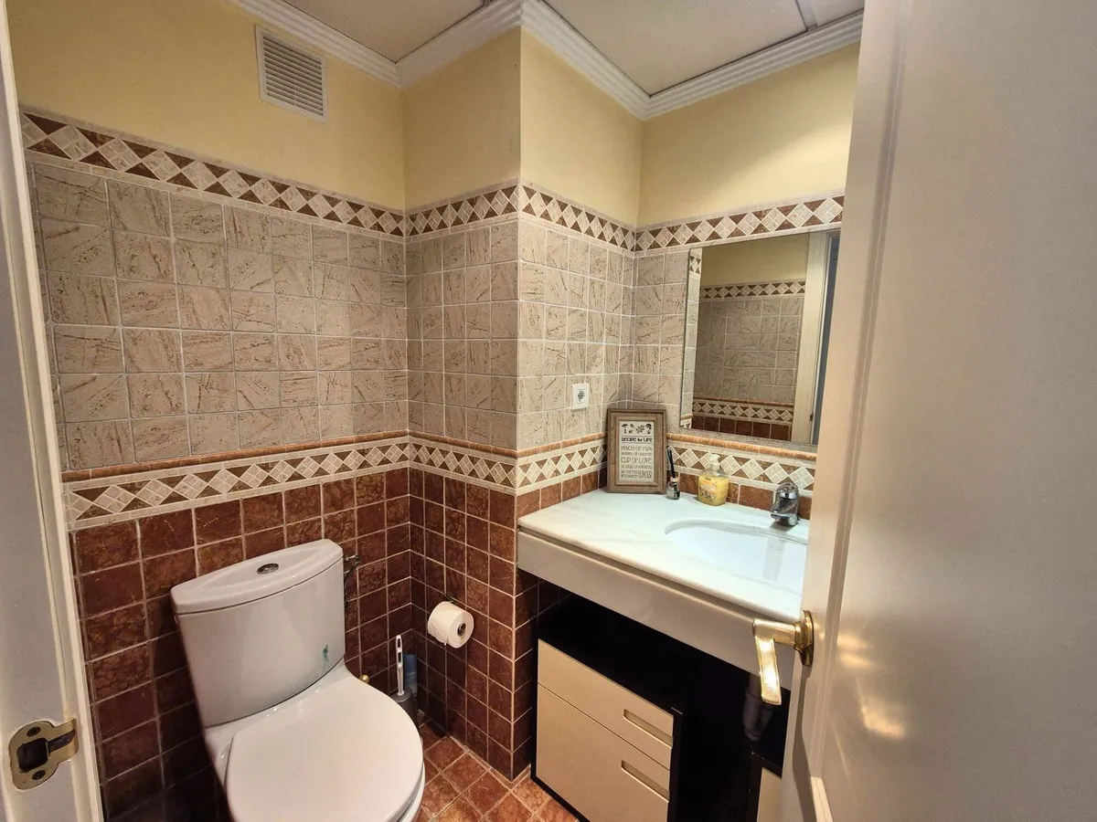 8b2f5039-70a6-4a89-8667-c24c04f1f233