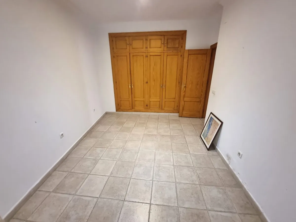 43ebe46b-3123-4260-955d-1a7fa089c26b