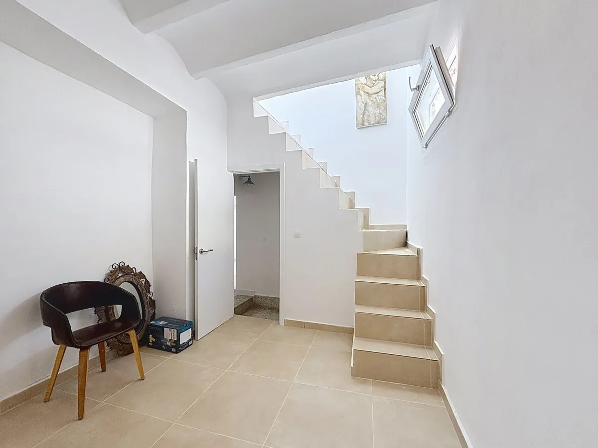 e9d99631-c83e-4fa9-9909-e80c1e878b49