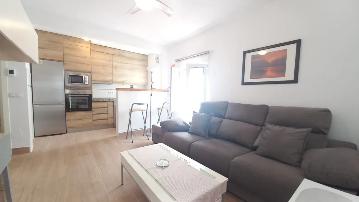 86bc8967-d002-4db1-a4f3-631bb3e33a44