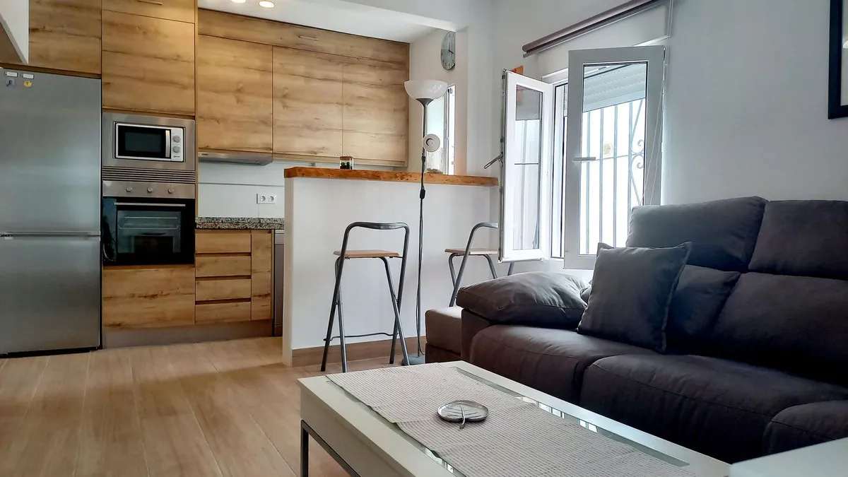 eaf7bf9f-8c5e-4e79-b75f-2fa9f1be7abc