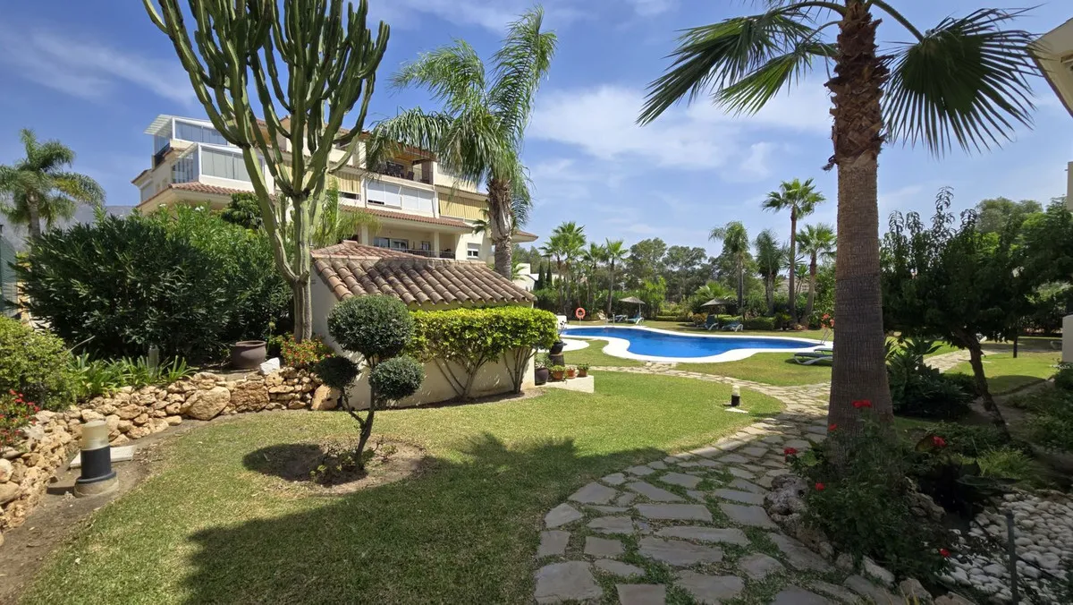 78d754f9-0869-44ce-affb-e4934ec8fe3e