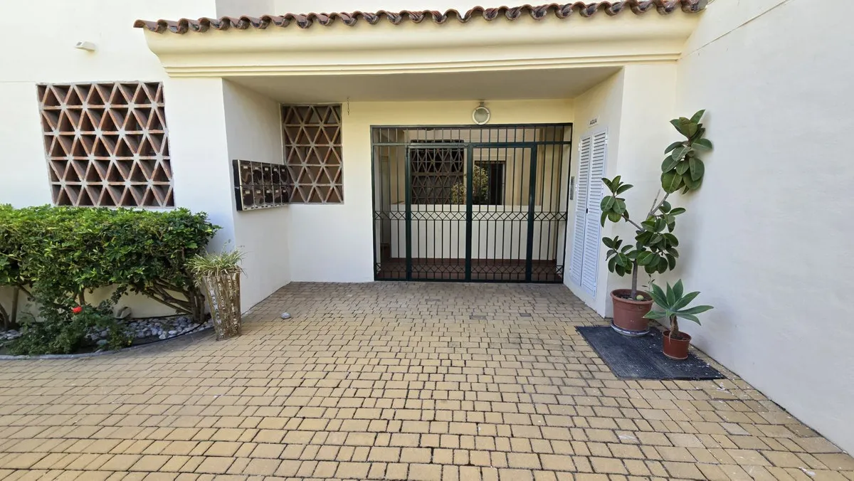 7b3a3407-032f-4435-bbda-b2c1132c29e6