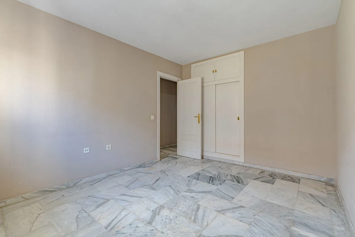 d74d3e19-aae8-444a-9d98-ce25afb73717