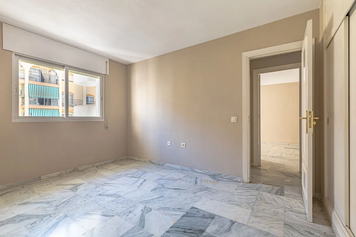 ed00ccc3-b3a0-4c68-8e75-5f5ef5fab946