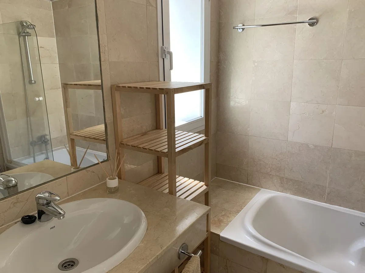 8009cba6-f33c-48be-8e0a-44f443156c0a