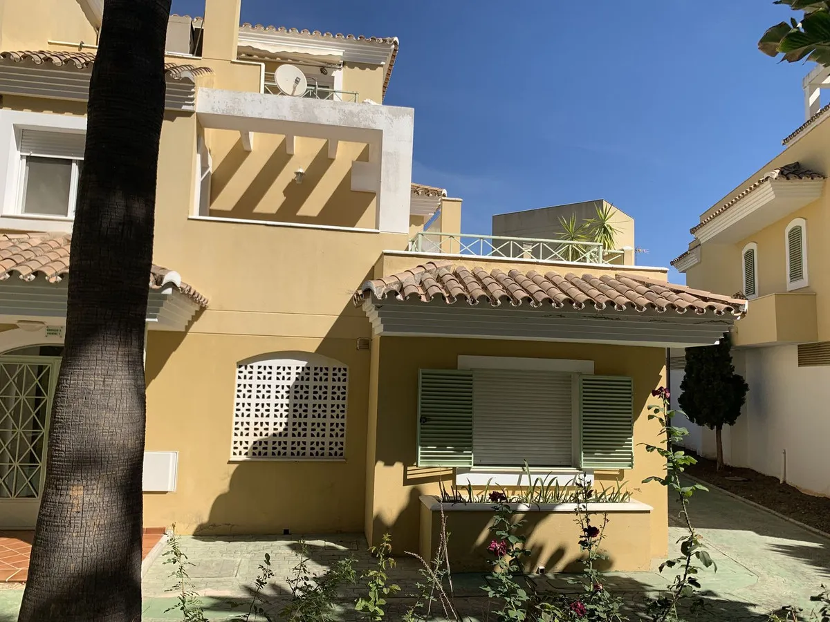 b3a8ff08-704f-477c-9662-fb3624e7feae