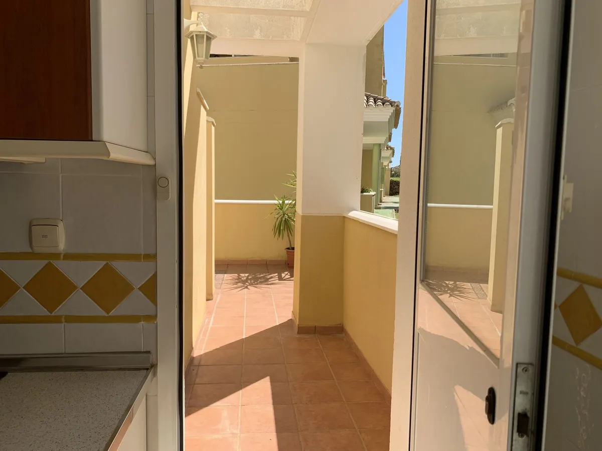 e0f37666-0ae4-4d83-b89c-d00f6a0fed24