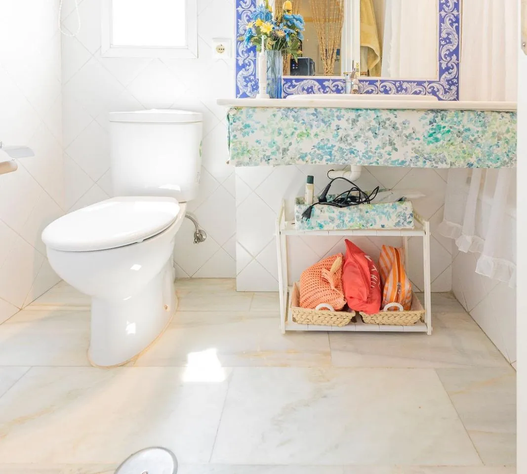 7a279ee5-7412-466f-9368-d6e209f9152b