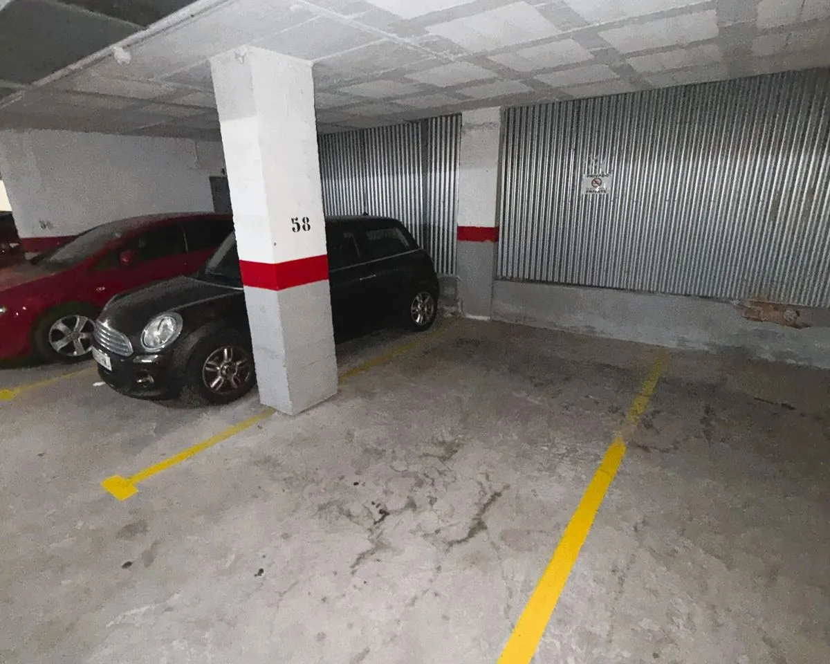 55e63fc1-9f4b-4968-80d3-23f76d25428d