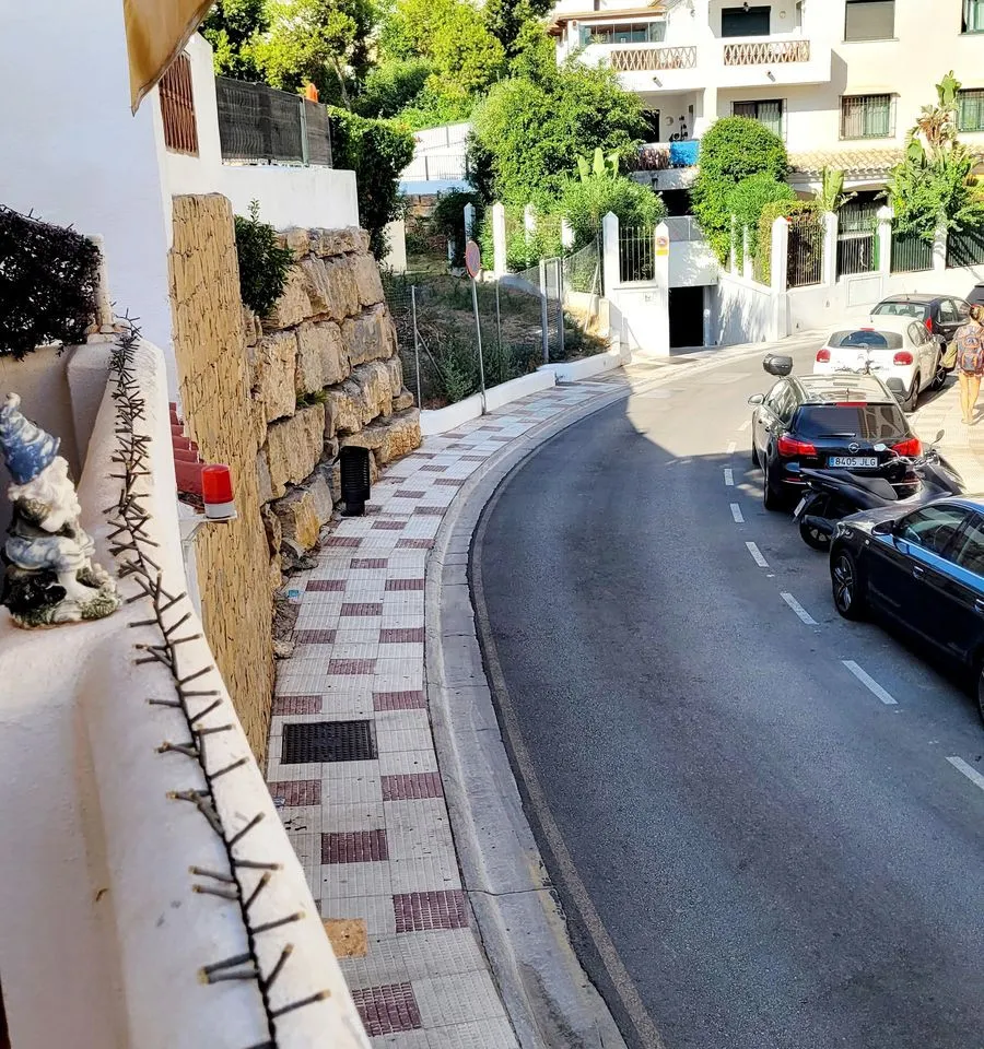 020acfc1-984f-4bf0-8c79-e847f41edf9f