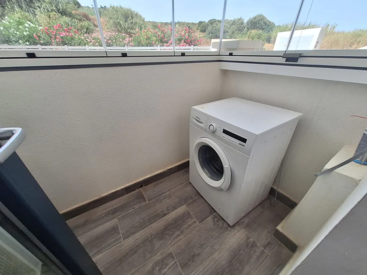 33f30962-aeac-4f70-af8d-c6d9ab8b15f0