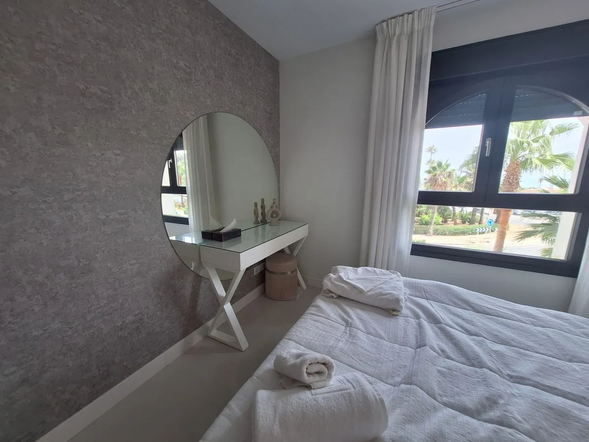 3dc7e225-d042-4b63-8385-4a24c18d574d