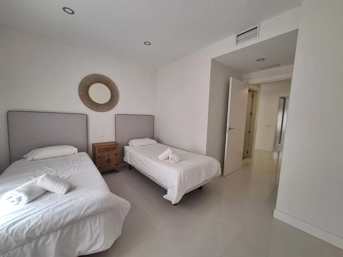 676fe29e-04bd-46f6-939f-2f216d9112b8