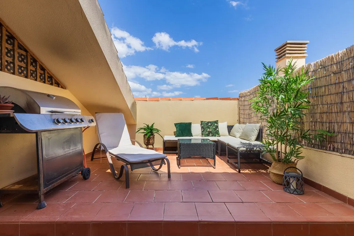 df3b23f2-6567-43b9-a0d0-5d6a7b31baa0