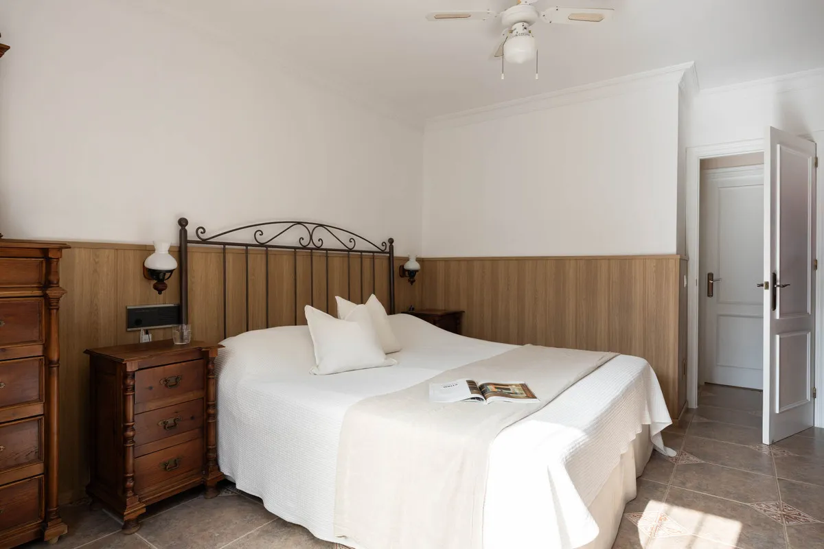 04fba5a7-502a-4dd1-94ab-879f19809aee