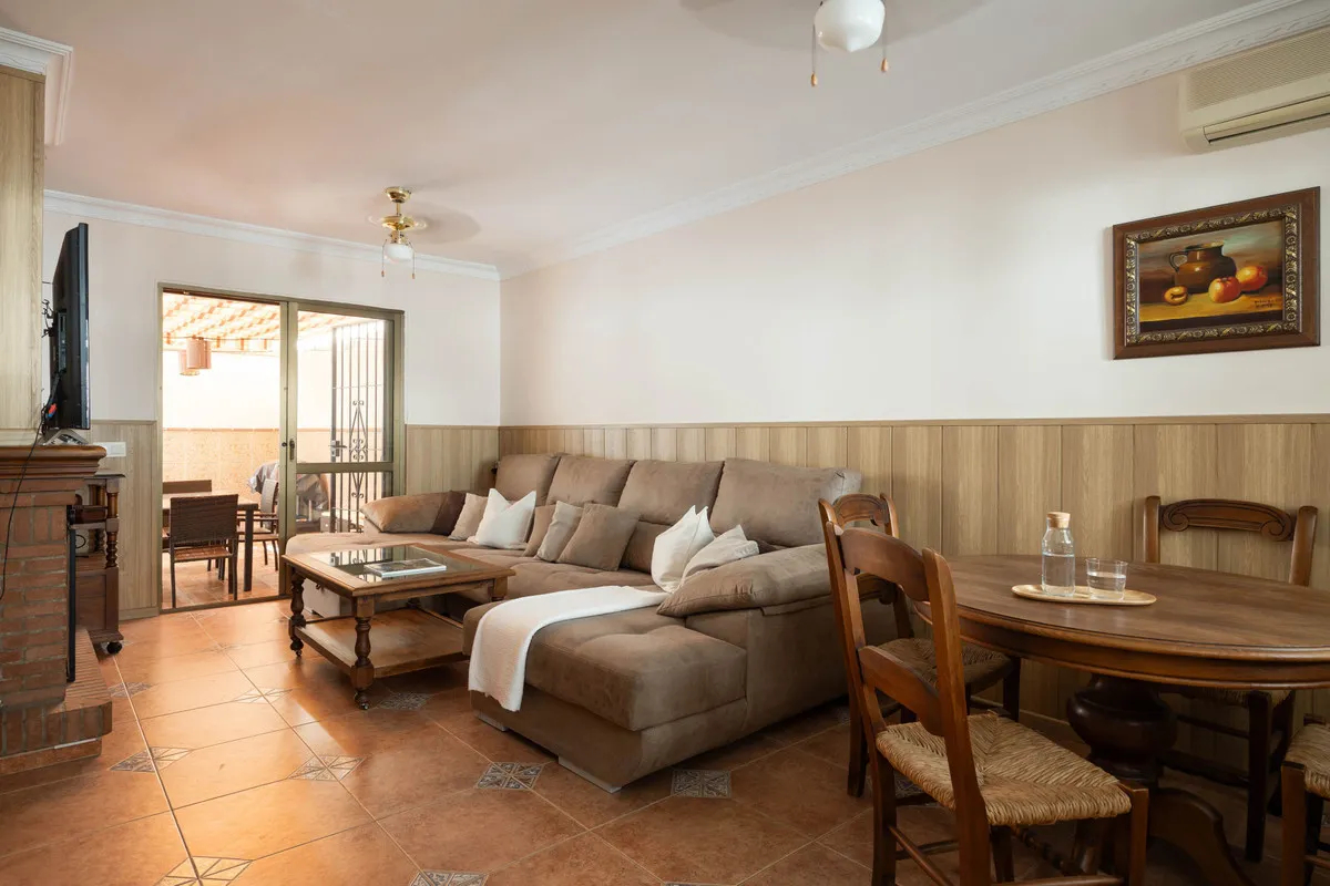 07424ed3-69e5-4a56-aedf-f781d7e508a5