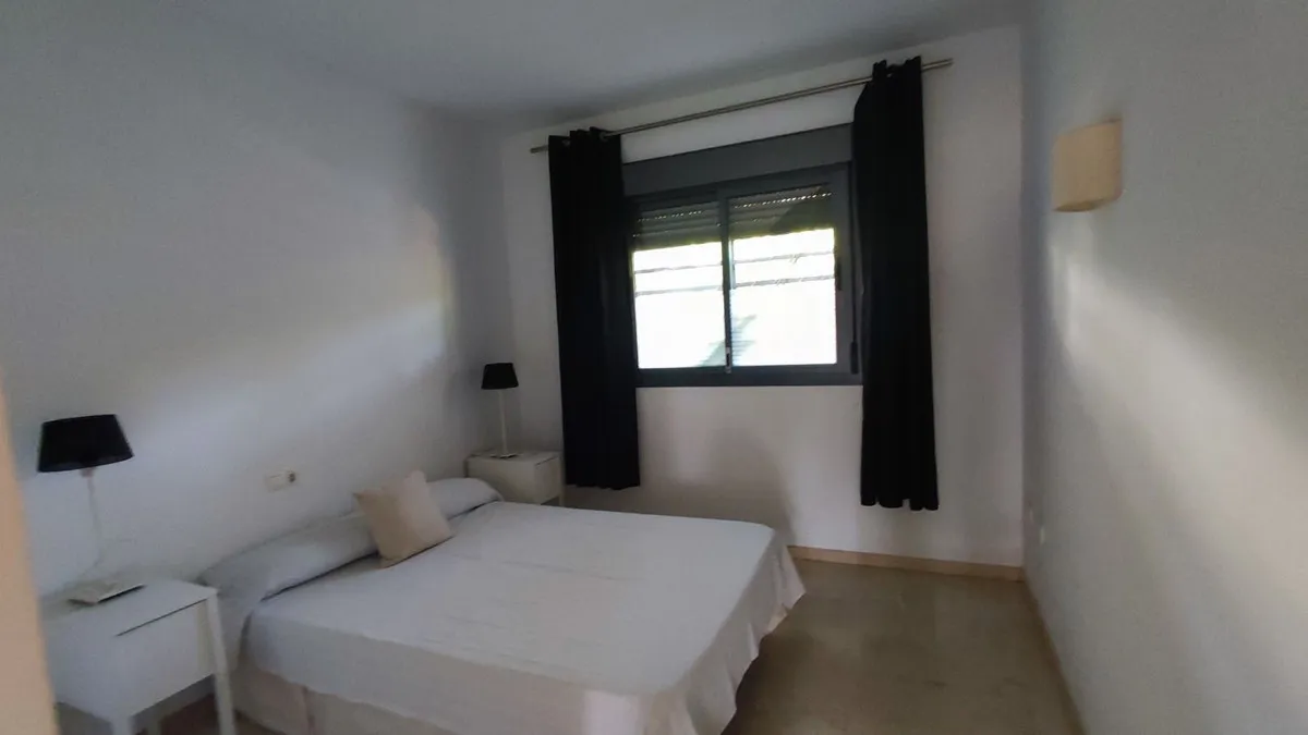 0672b4f6-c6bc-42c3-b125-11434f380c1c