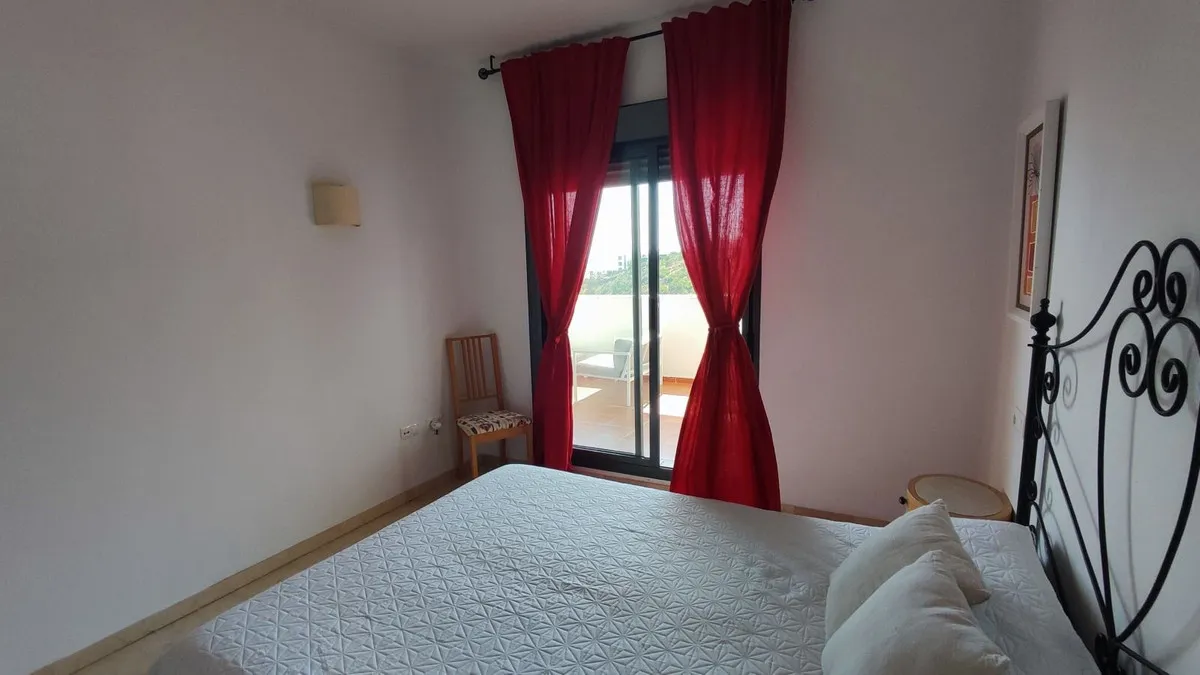 9e1044c6-faa5-4f8a-8bcf-846573d8f253