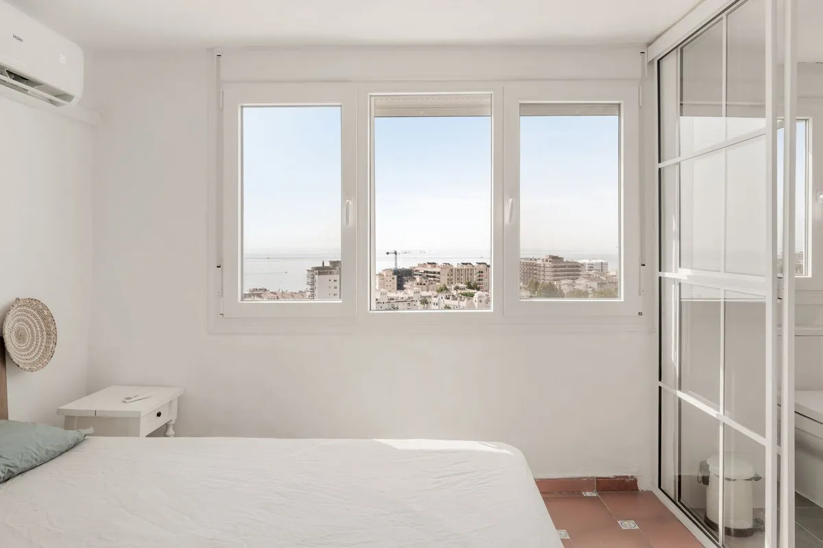 61fa1470-4934-4023-8c3a-3f04b41d0bff