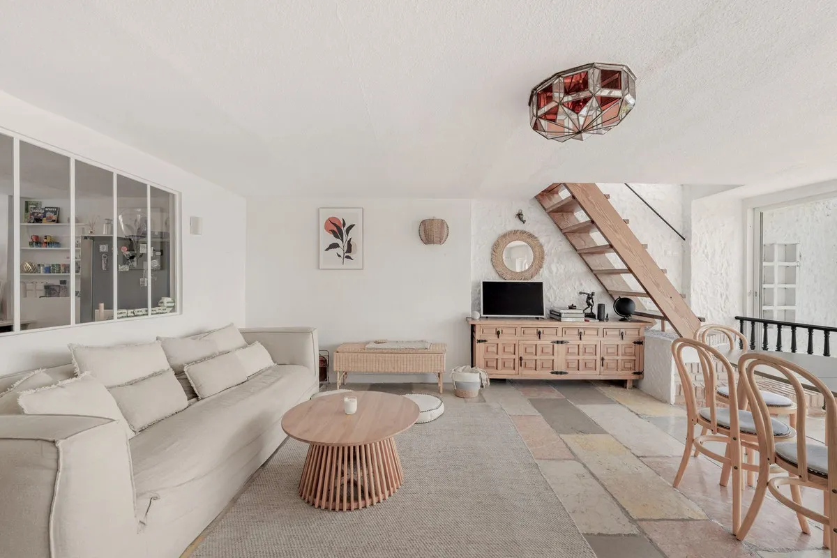 beb33ba3-743a-432c-9985-2d5253646367