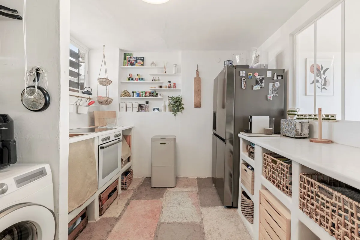 de3c5d6c-eb99-4a37-9434-c0b9661b7ba9