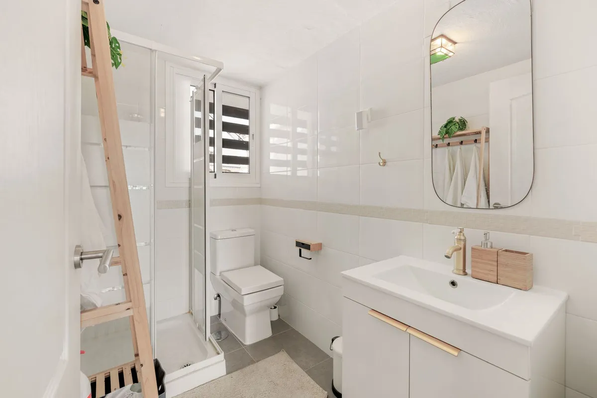 deb721d7-9599-4108-af0b-8268b892f859