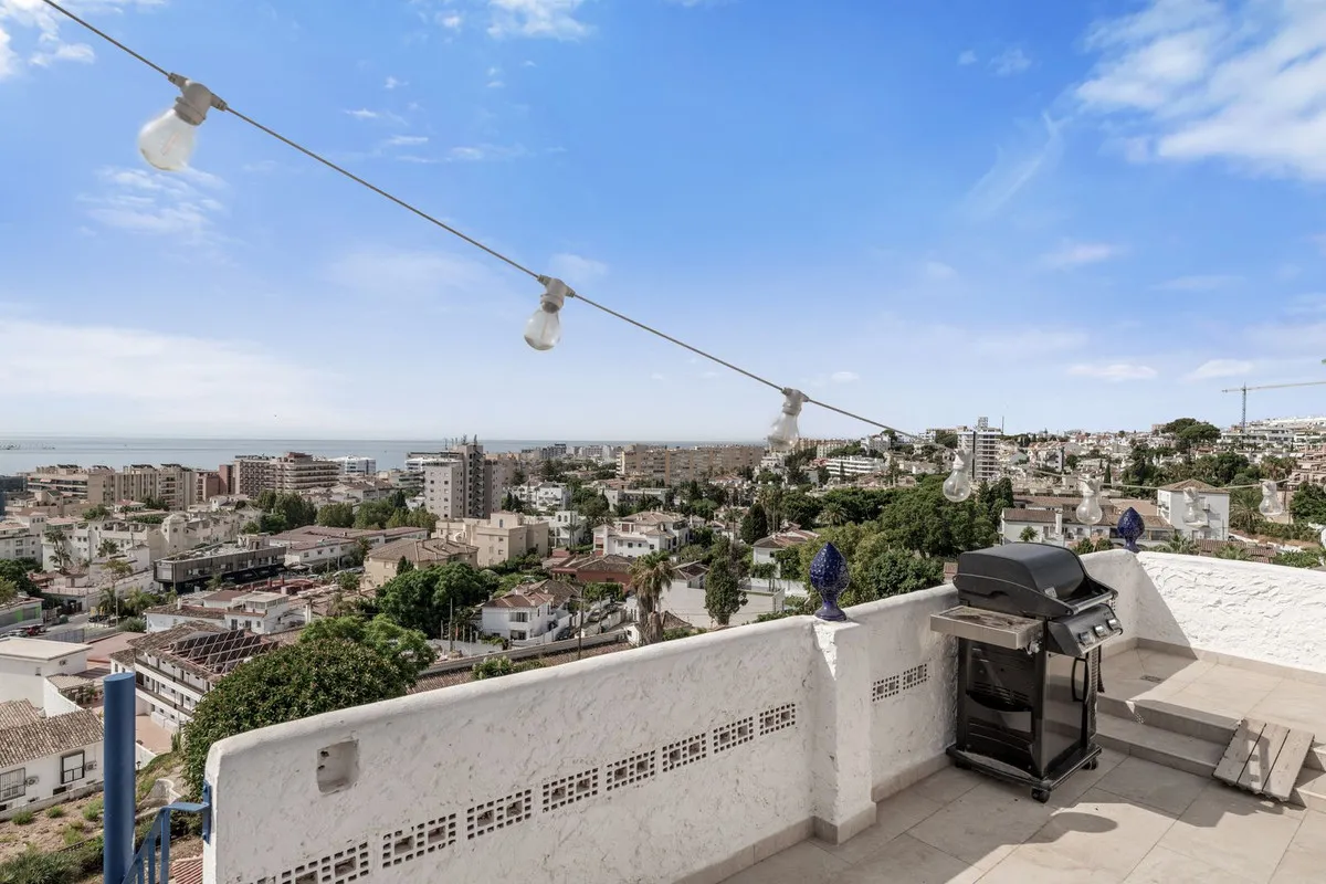 df648094-2ab4-4fb4-a4d3-f9cab9ca0d08