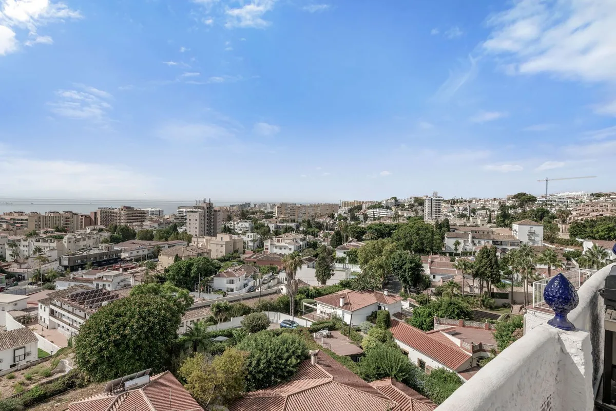 fa368d22-1d8f-4ac1-b8a3-0fd2c5584b1b