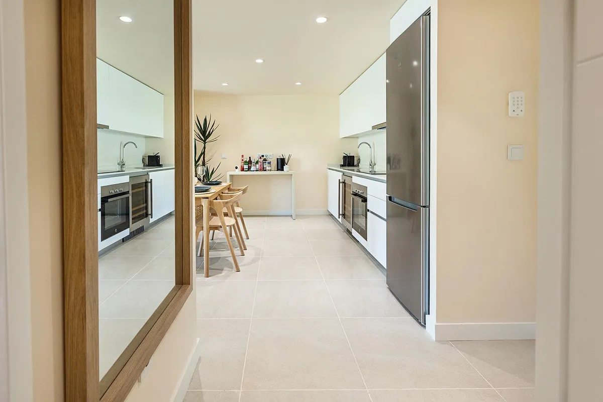 25a3c6ad-b925-4019-ae92-5051e07eeb17