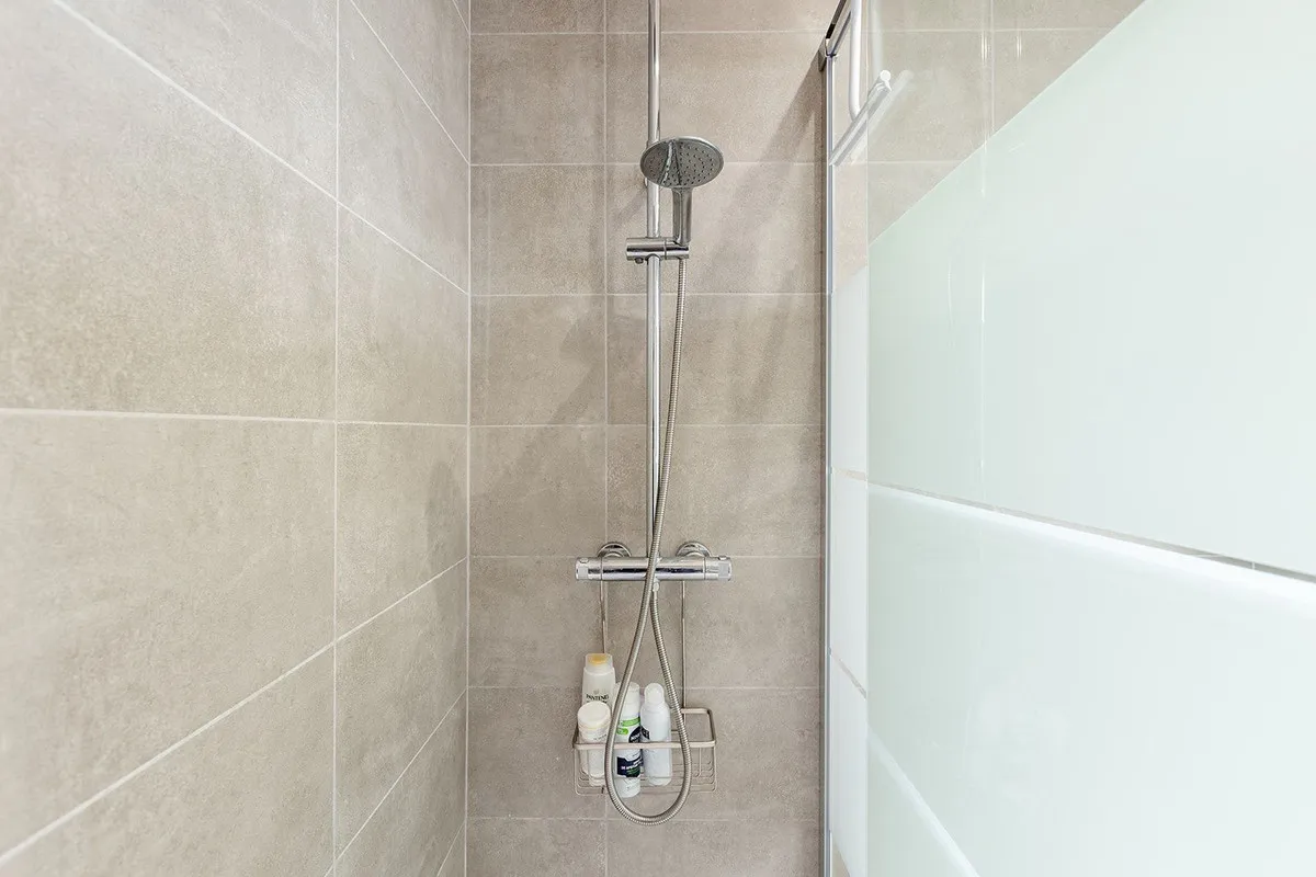 51099d5a-105a-473c-b70d-b12b8c98af11