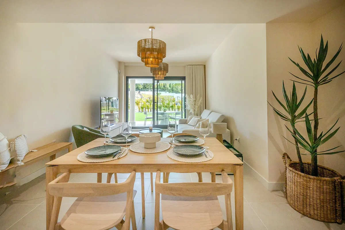 a8917a31-b072-4ee8-bf54-5985bf4cb0c7