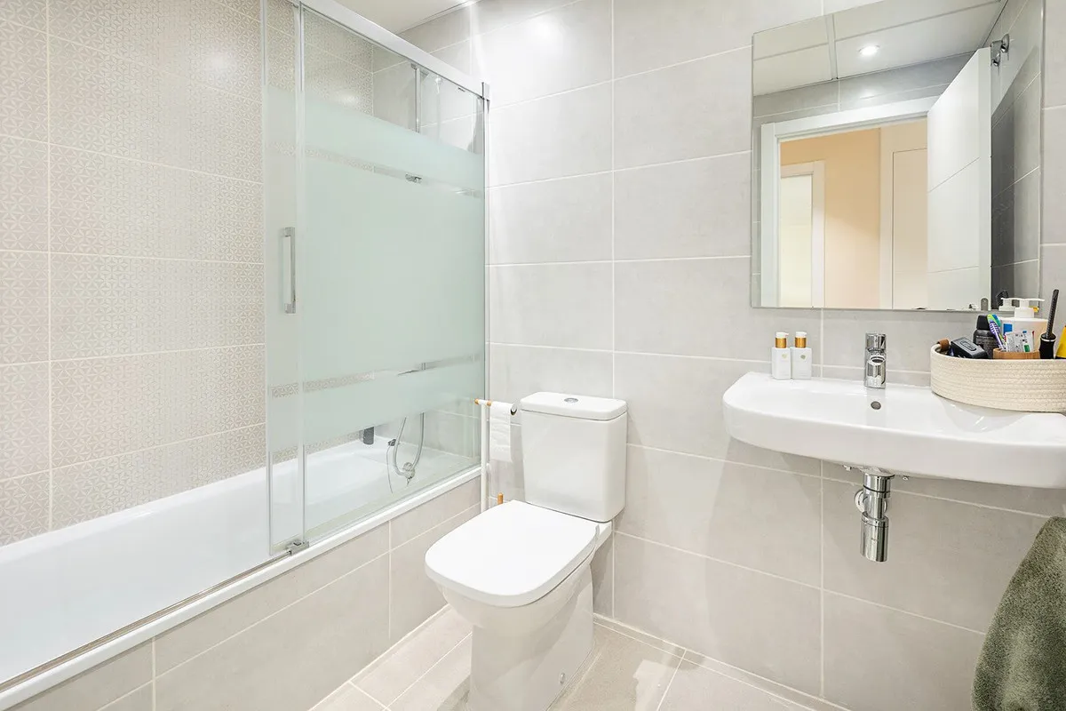 a9255a1d-f7fc-43d1-a6a7-da4f1d0d9b1a