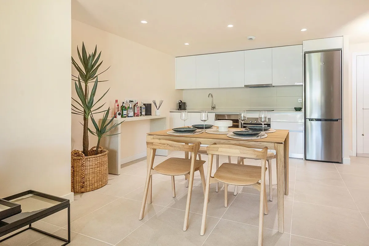 b69ef6a1-ea1e-4d83-8d32-7e30a72b93ab