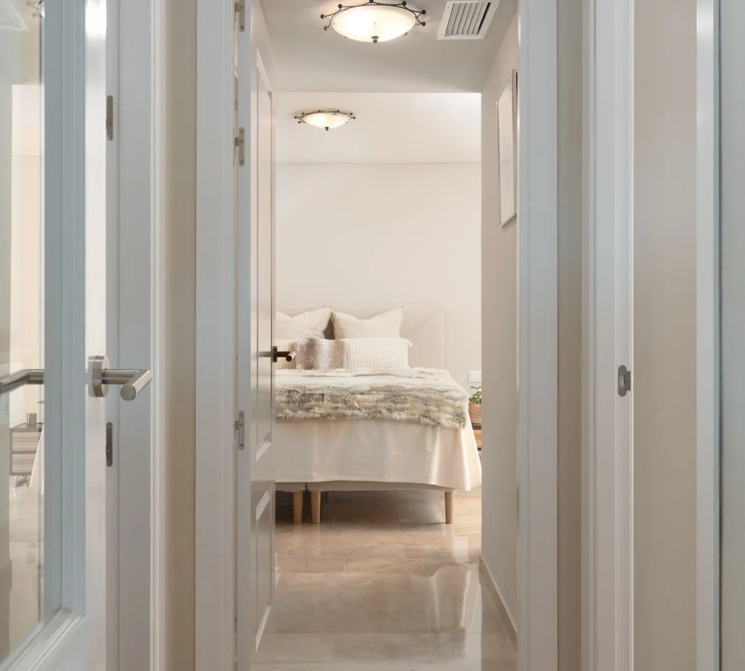 38329378-5285-4993-bc5e-daf9c66adbfd