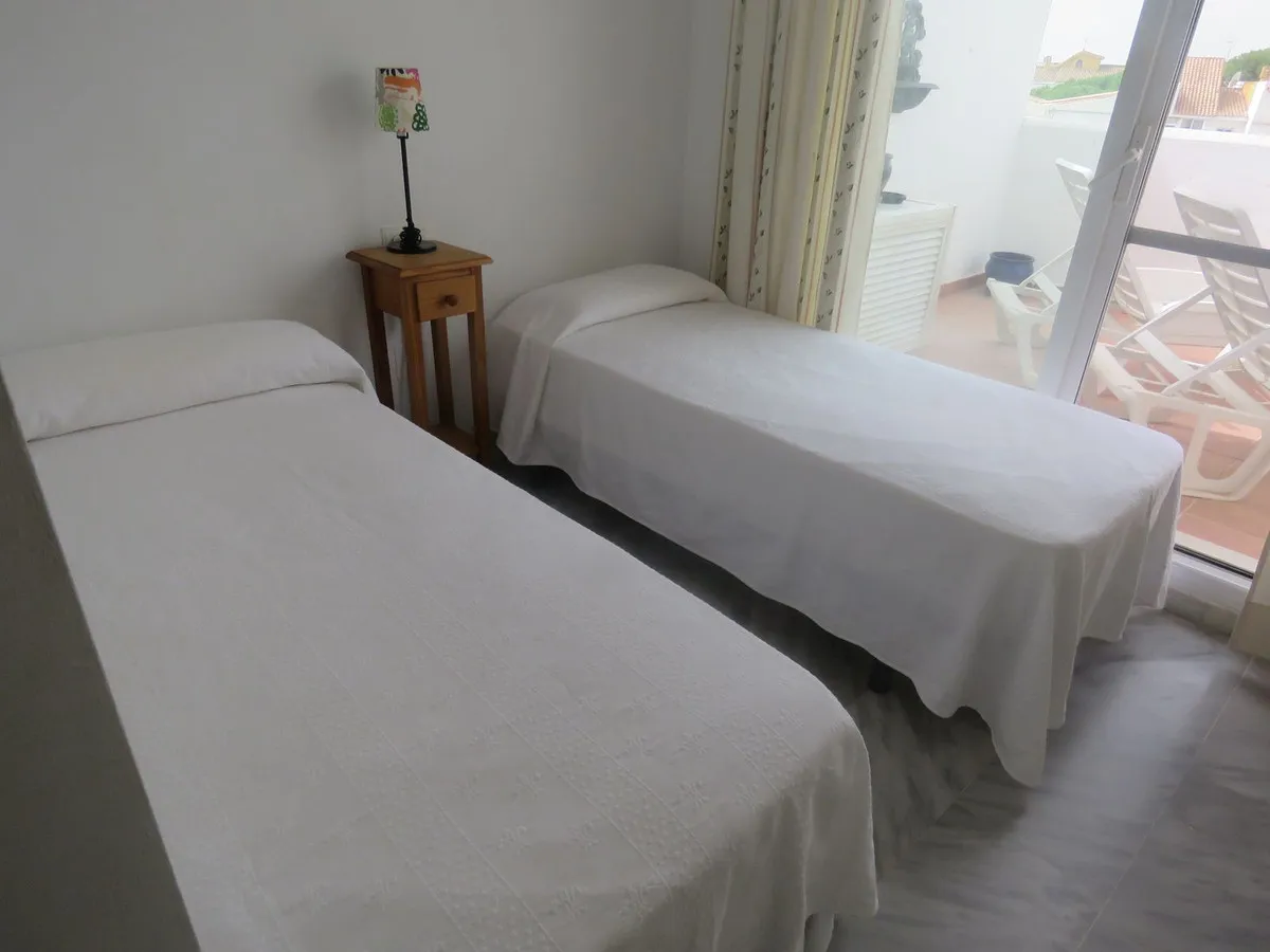 067fac20-0b80-4978-a6d8-405f4439773f