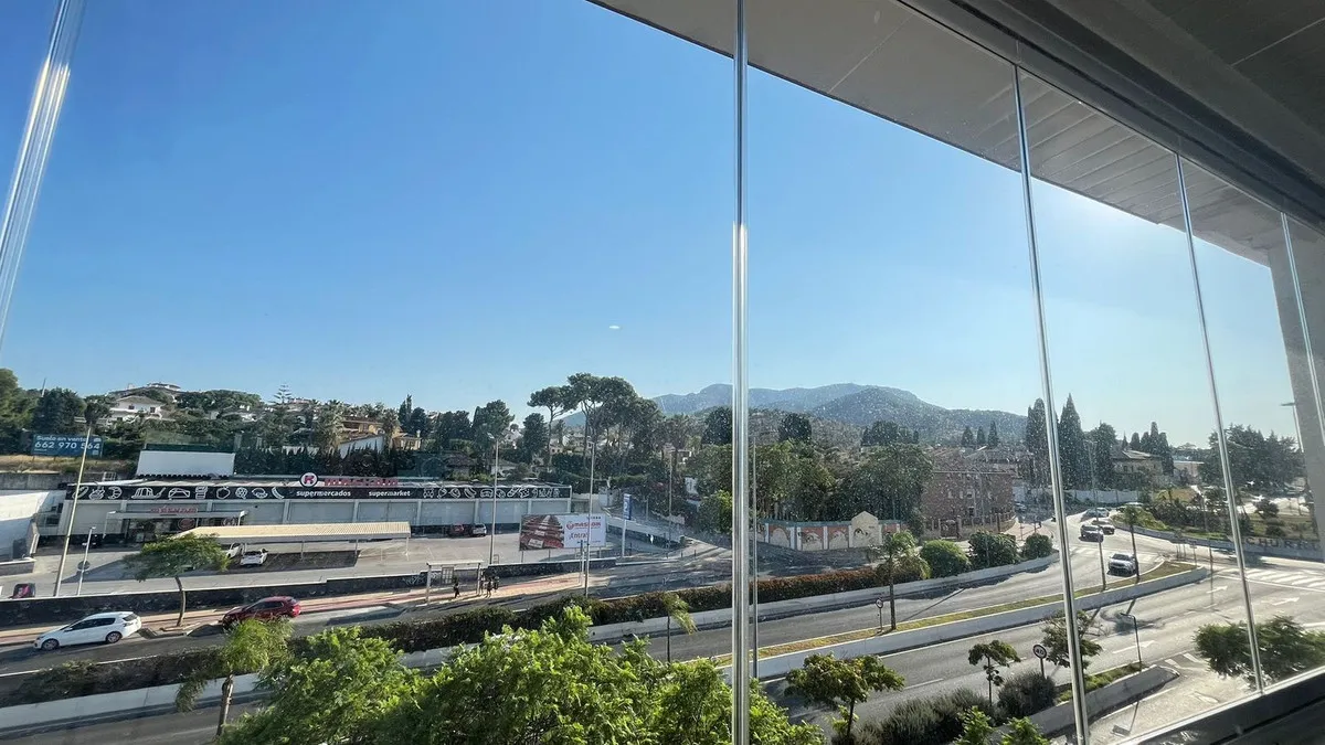 e4b8dffd-6fce-413b-b195-084e4895b815