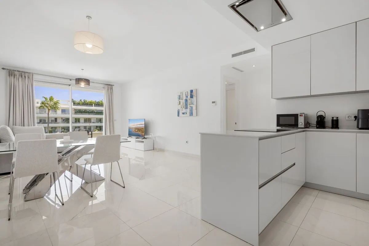 3fbcdb50-f28b-4f03-9136-1451803e18f2