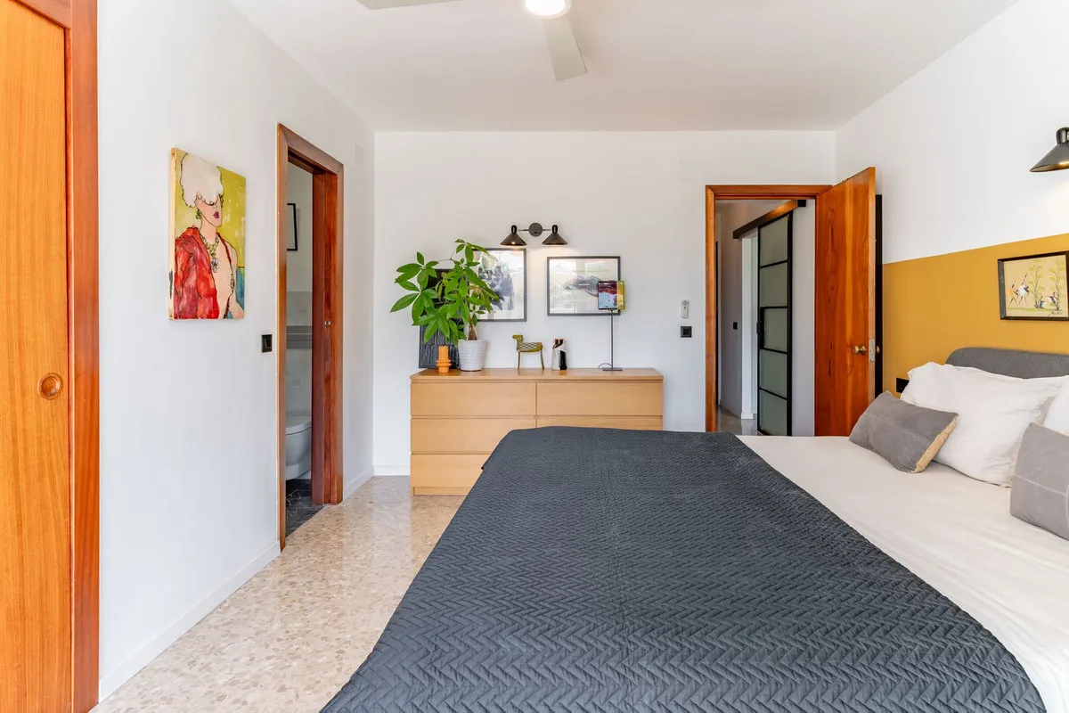 3ed23c0a-9973-42cc-9959-86a092f932cb