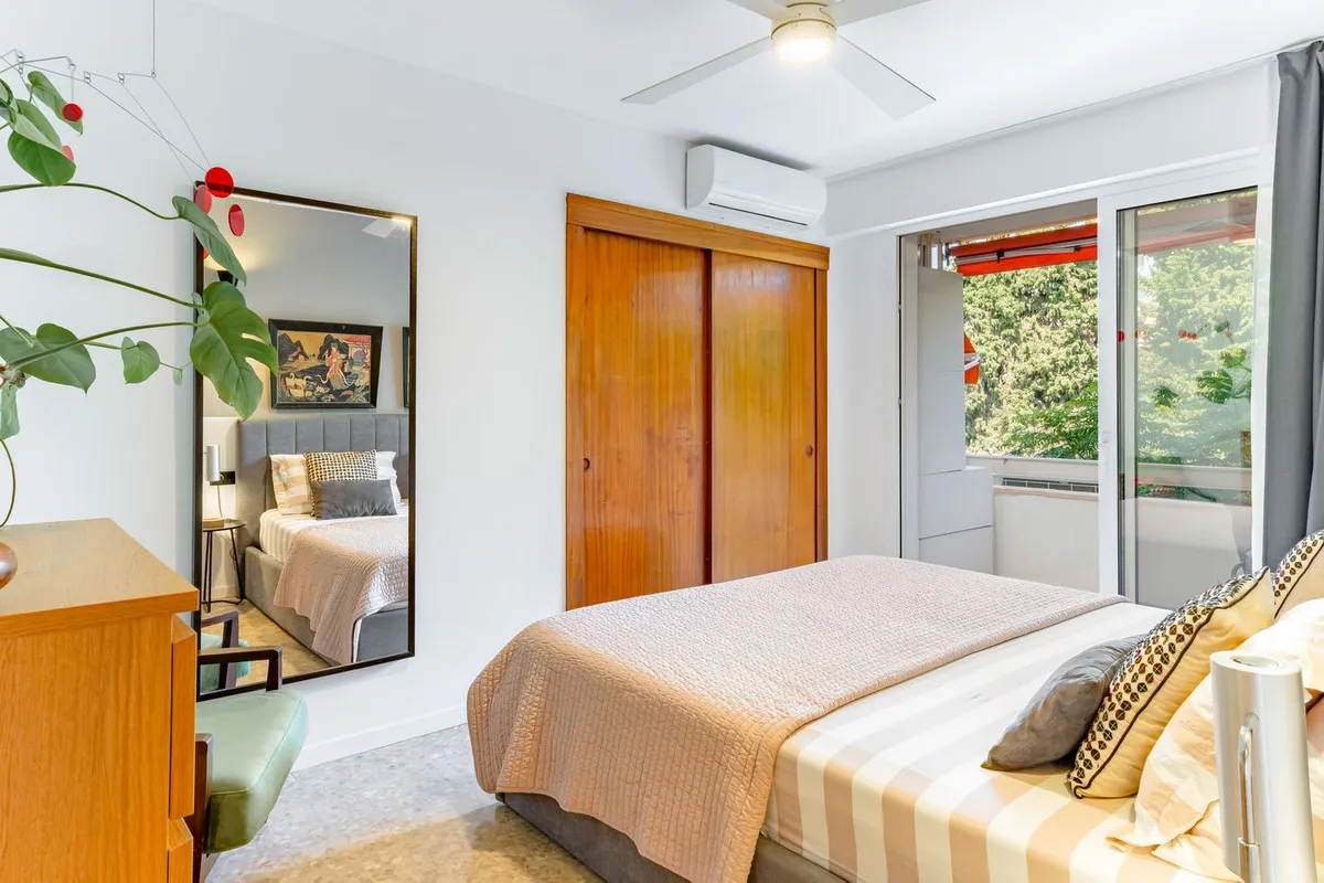 928c526c-b431-4db7-87f8-91b21651b4ec