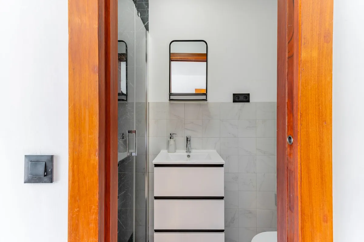 d116dec3-16ec-48ef-bb0f-75012f5d4b82