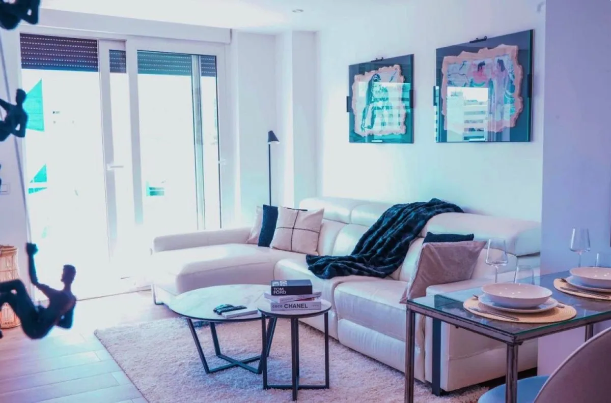 2c79f2b0-a9b8-44de-bac7-208c4cbc2a40