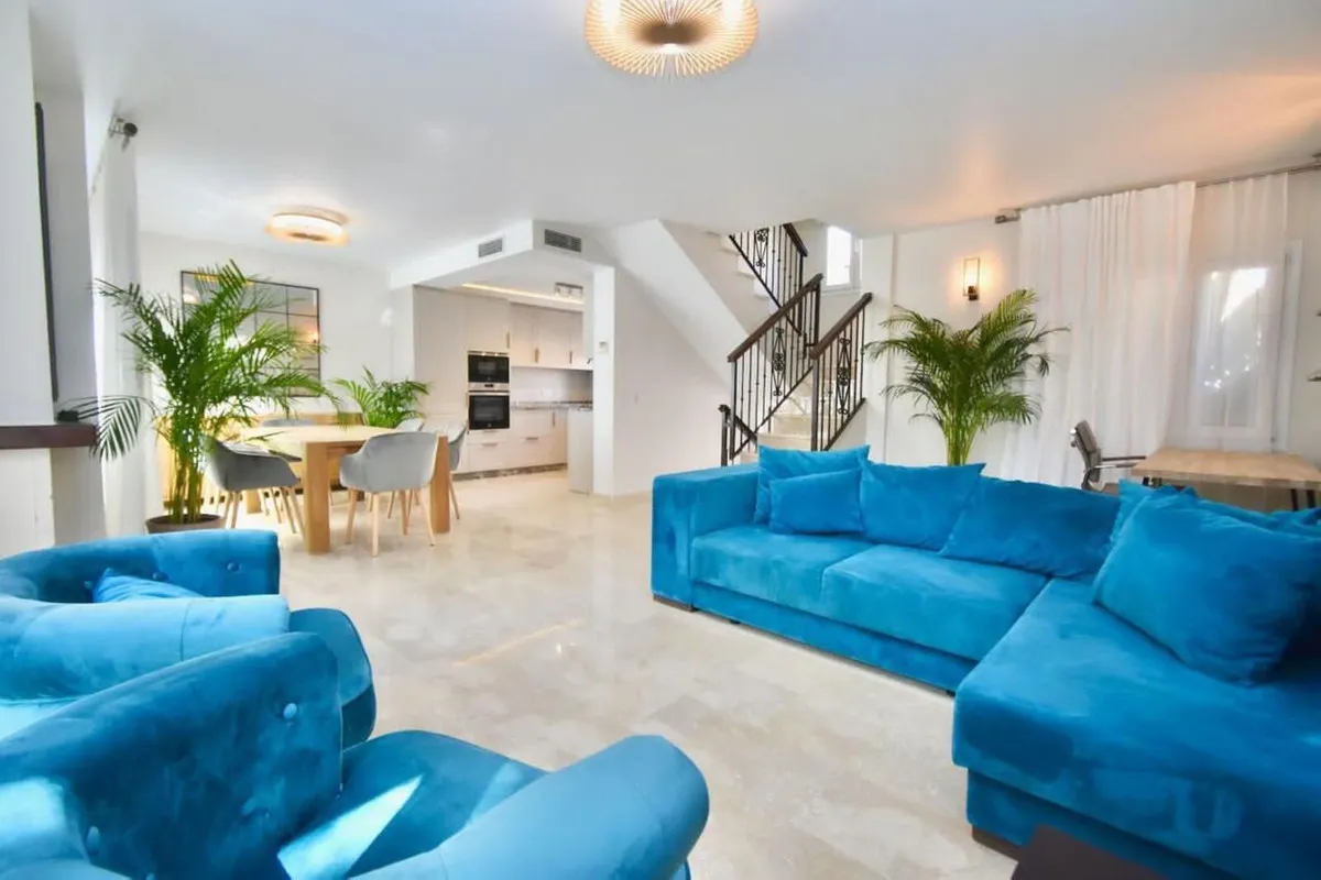 0a25787d-453c-4fde-be33-4e507a0c68b6