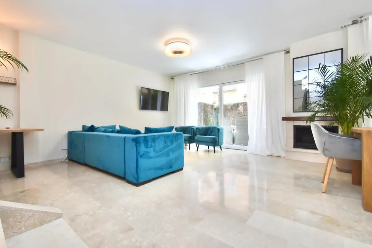 32497de3-fd7b-46b6-ab9e-497b740f95e6